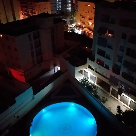 Estudio Con Terraza, Vistas Al Mar Y Piscina. * Torremolinos