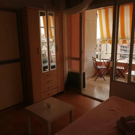 Estudio Con Terraza, Vistas Al Mar Y Piscina. Torremolinos